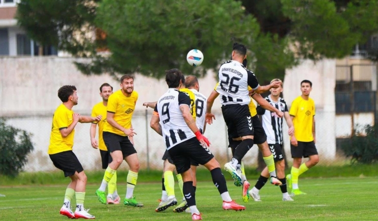 BURHANİYE BELEDİYESPOR ZİRVEYE YÜKSELDİ