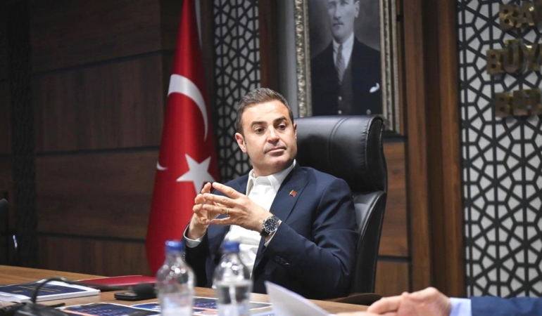 Ahmet Akın, son noktayı koydu