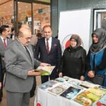 balikesir-de-siddete-karsi-birlik-cagrisi-muftuluk-standi-yogun-ilgi-gordu-1617_16-9