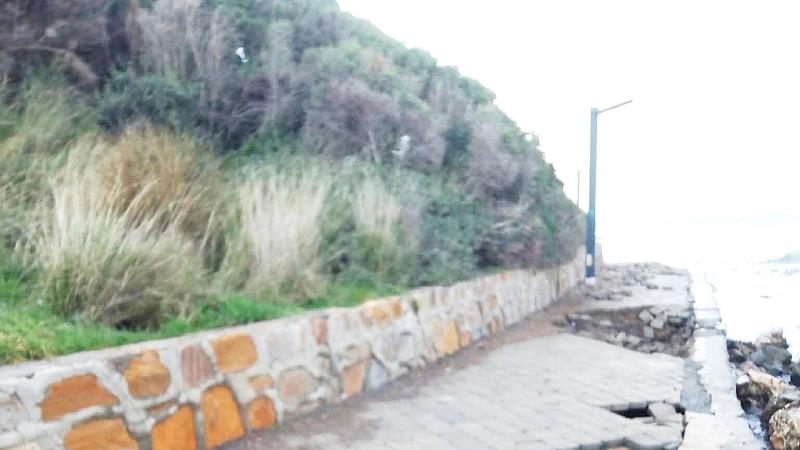 ++ 2 SAHİL YOLU ÇÖKTÜ-16x9_030