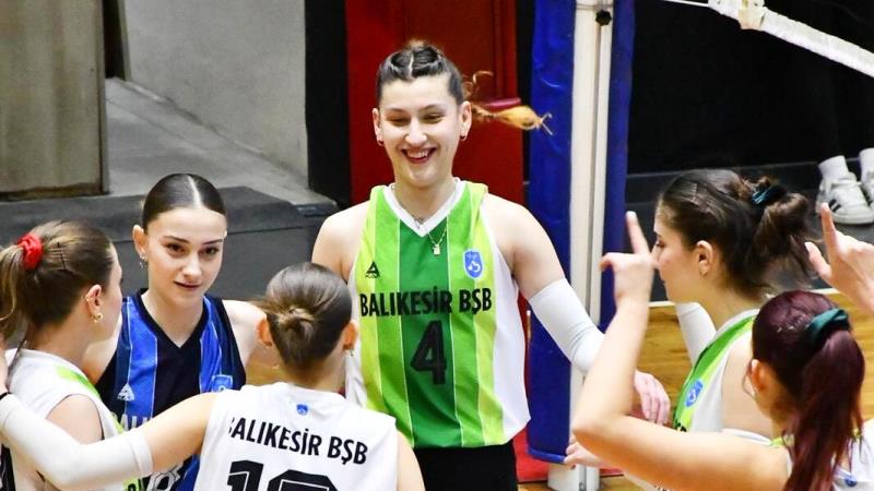 ++ 8 SULTANLAR BBB-16x9_064