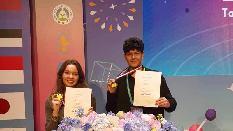 Balıkesir Sırrı Yırcalı Anadolu Lisesi Türkiye’yi hem de Balıkesir’i gururlandı ( (4)