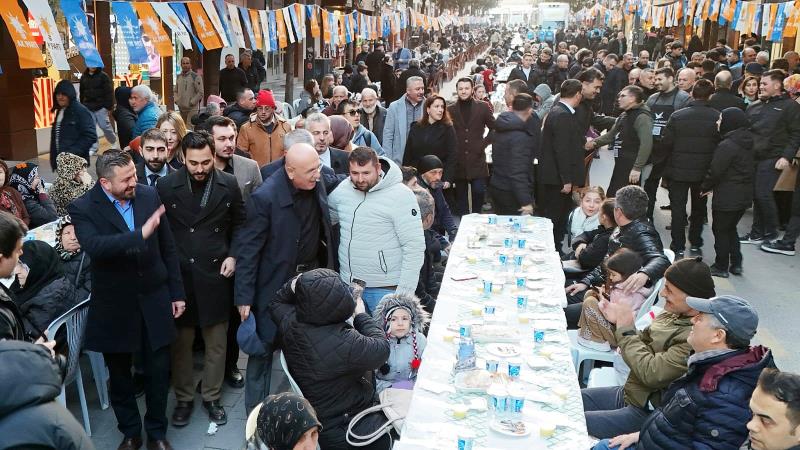 ++ 2 AK PARTİ DEV İFTAR-16x9_079