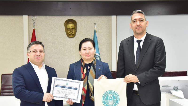 ++ 2 TÜRK DÜNYASI BAÜN-16x9_137