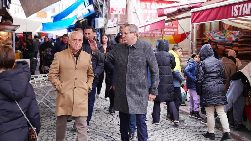 AYVALIK BAYRAM BAŞKAN-16x9_014