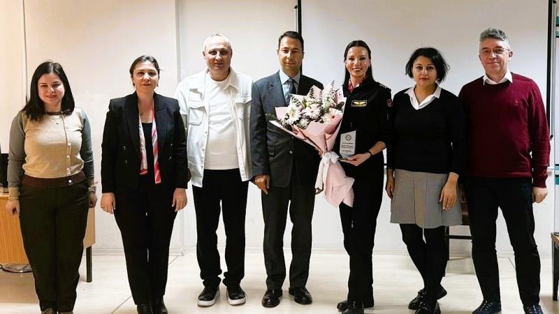 İLK KADIN GYROCOPTER PİLOTU BALIKESİR’DE