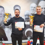 Balıkesirli veteran eskrimciler Aydın Kahraman ve İsmail Orhan Sönmez gümüş madalya ile Balıkesir'e dönüyor