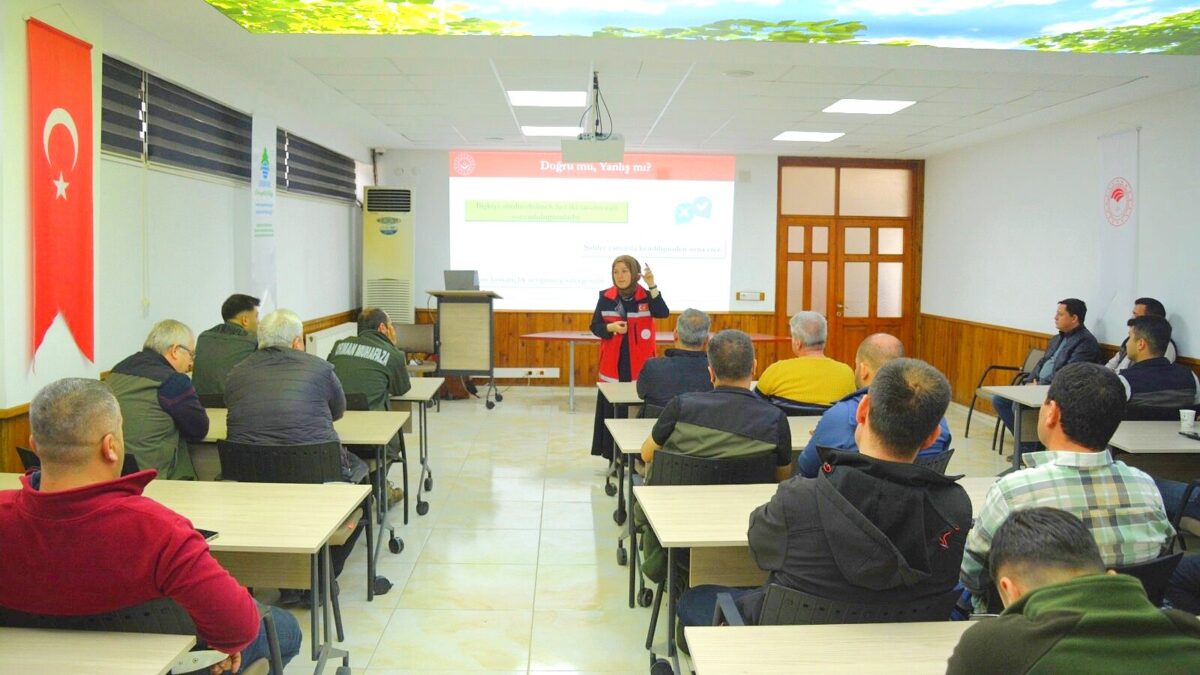Balıkesir Orman Bölge Müdürlüğü personeline yönelik kadına yönelik şiddetle mücadele semineri görseli