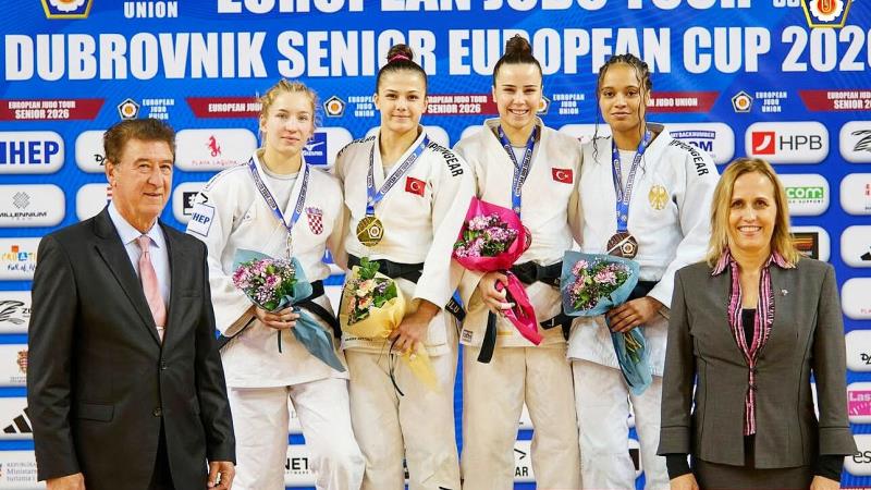 SPOR-DEMİREZEN TEPKİ-16x9_052