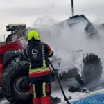 Balıkesir Altıeylül'de İş Makinesi Alevlere Teslim Oldu