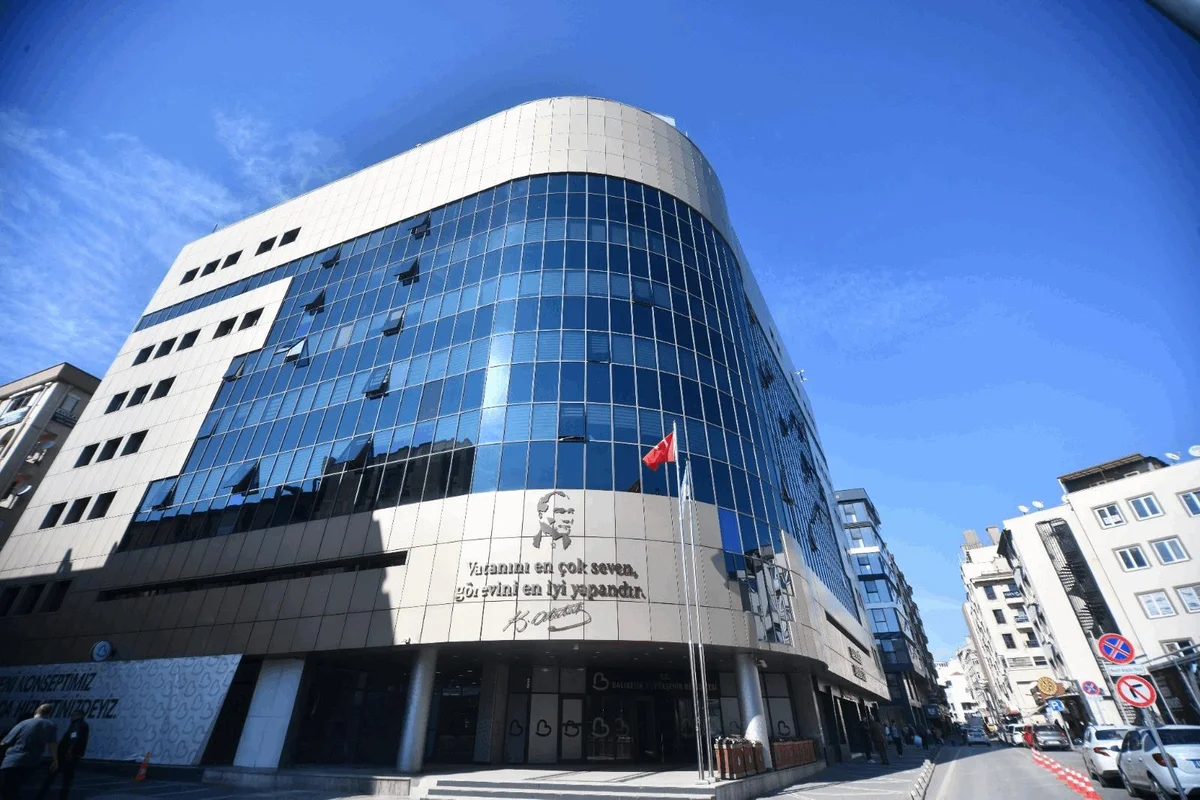 Balıkesir Büyükşehir'den İddialara Sert Yanıt: Belgeler Arşivde