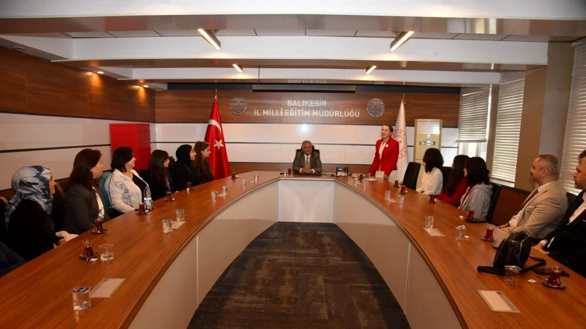 Balıkesir'de 'Savunmadan Sanat' Yarışmasında Ödüller Sahiplerini Buldu