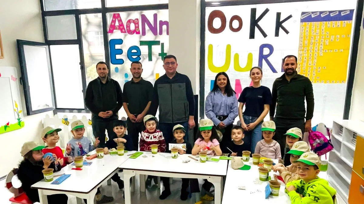 Balıkesir'de Tohum Ekimi: Gönen'de Minik Eller Toprakla Buluştu