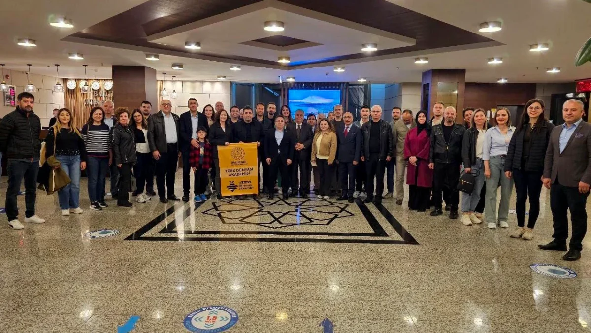 Balıkesir'de Türk Dünyasında Dil Birliği Söyleşisi