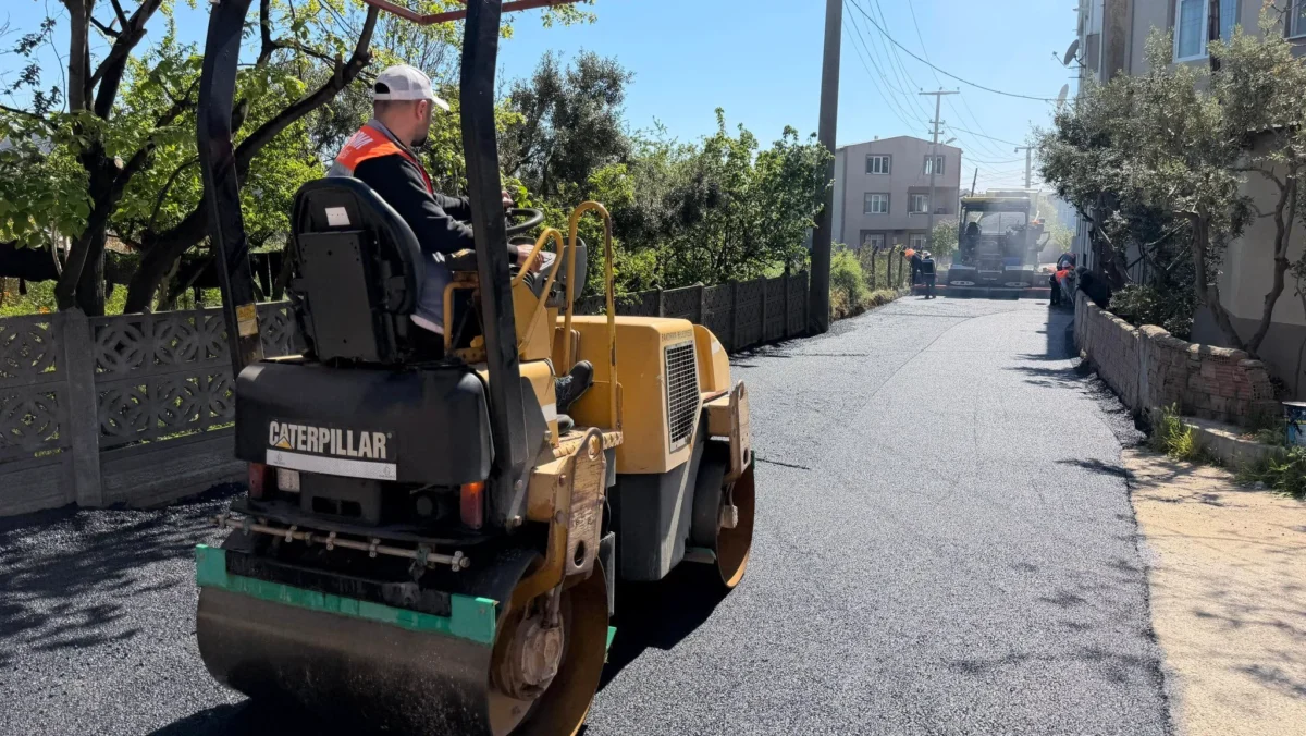 Bandırma Belediyesi Asfalt Hamlesine Hız Verdi