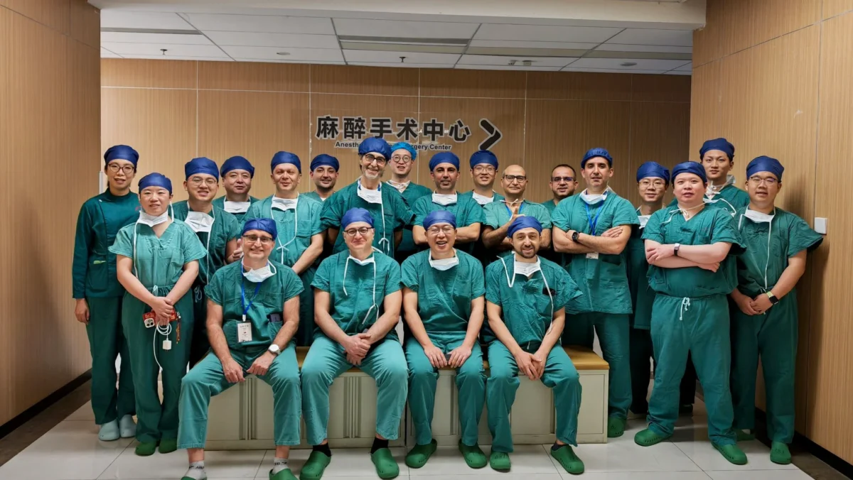 BAÜN Hastanesi'nde AUSS Yöntemiyle Omurga Cerrahisi Devrimi