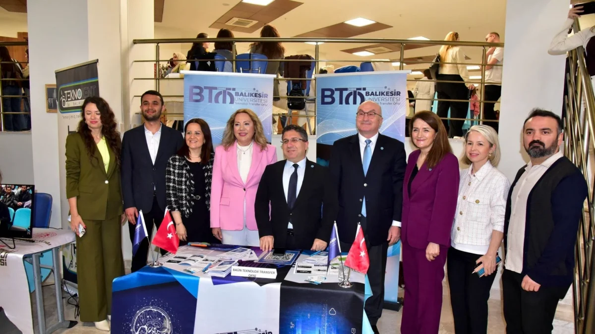 BAÜN TTO, III. Sağlıkta Kariyer ve İstihdam Fuarı'nda Yoğun İlgi Gördü