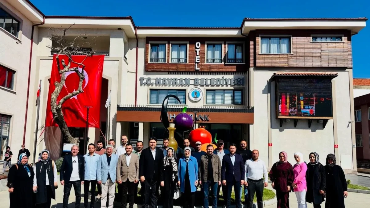 Belgin Uygur Havran'da Halkla Buluştu: Birliğimiz Daim Olsun