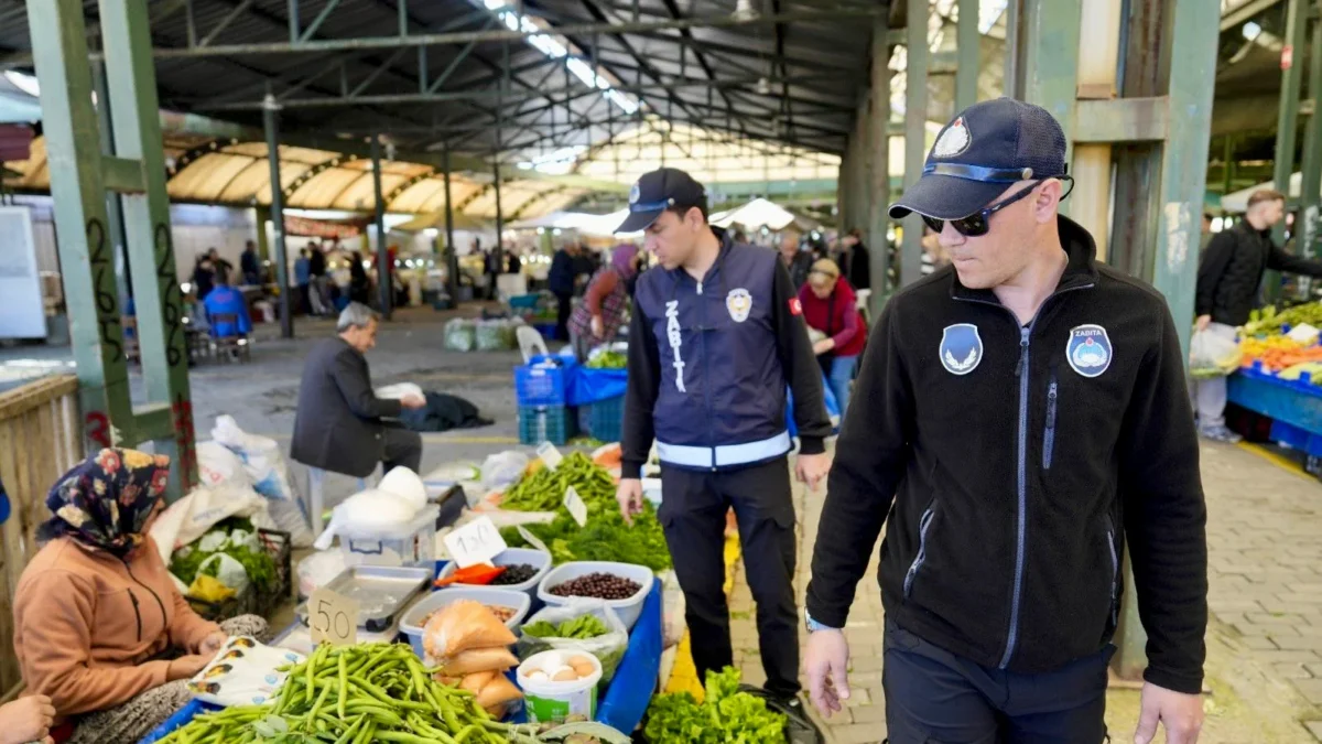 Burhaniye Zabıta Denetimi: Pazar Yerlerinde Sıkı Kontrol