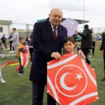 Gönen'de Uçurtma Festivali: 23 Nisan Coşkusu Gökyüzüne Taşındı