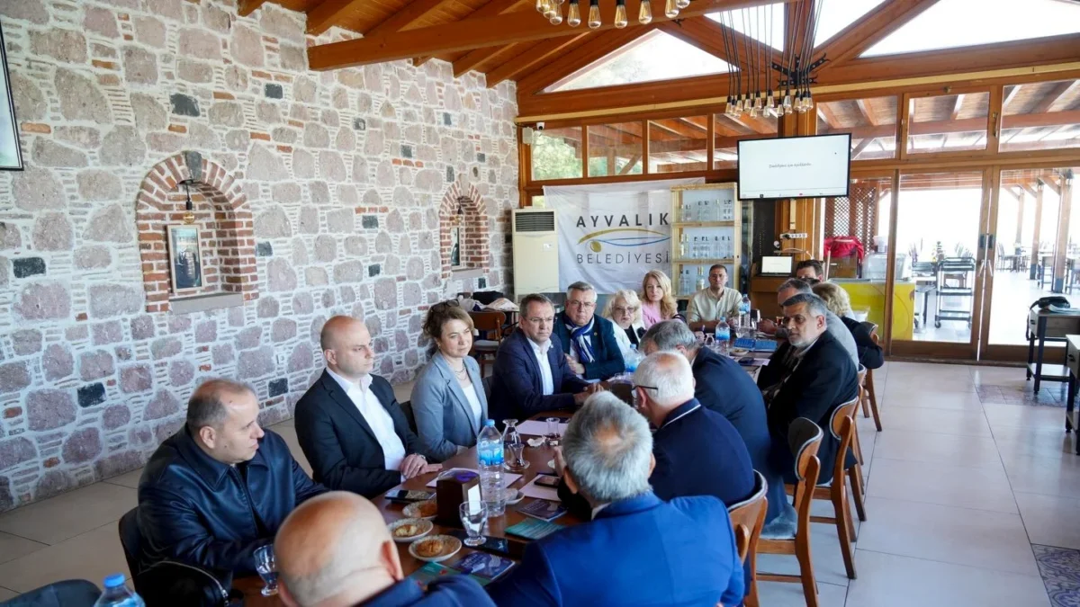 Kent Konseyi Buluşması Ayvalık'ta Gerçekleşti