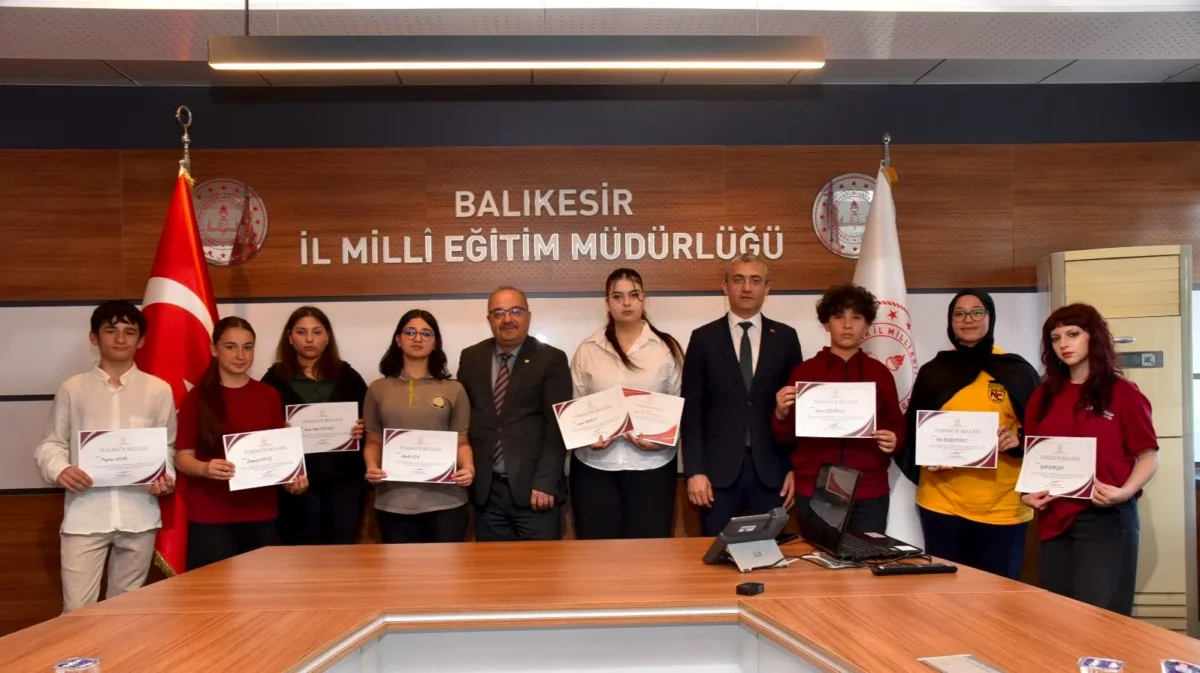 15 Temmuz Yarışmasında Balıkesir İl Birincileri Ödüllendirildi