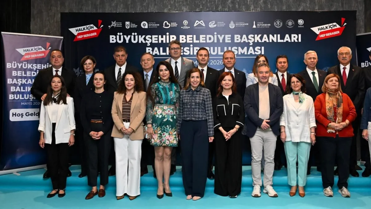 Ahmet Akın'dan CHP'li Belediye Başkanlarına Balıkesir Zirvesinde Birlik Mesajı