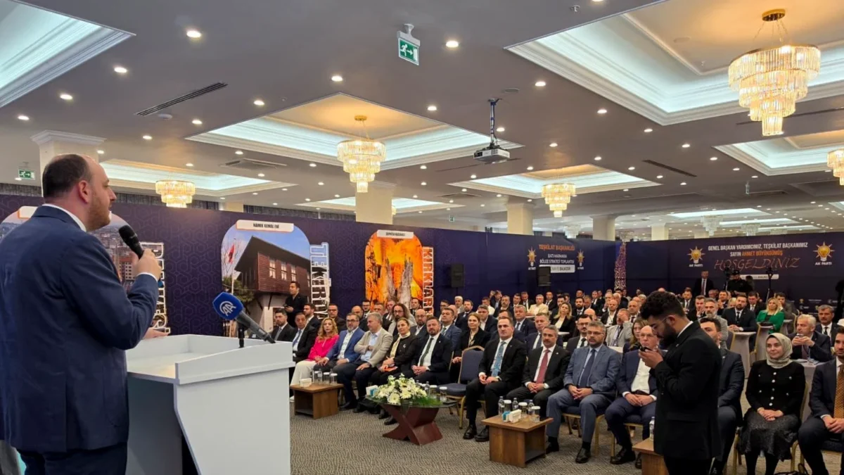 AK Parti Balıkesir'de Strateji Toplantısı Düzenledi