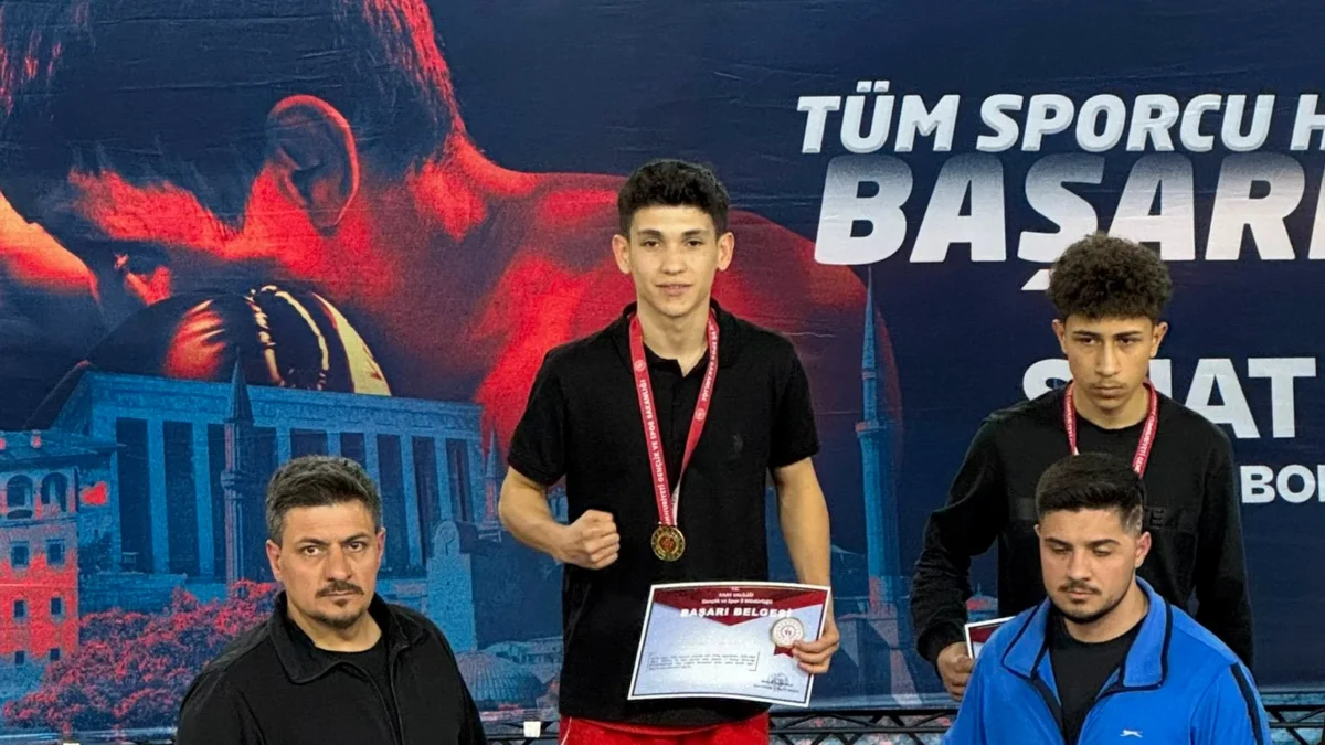 Balıkesir Boks Ringe Damga Vurdu: Türkiye Şampiyonluğu ve İkincilik