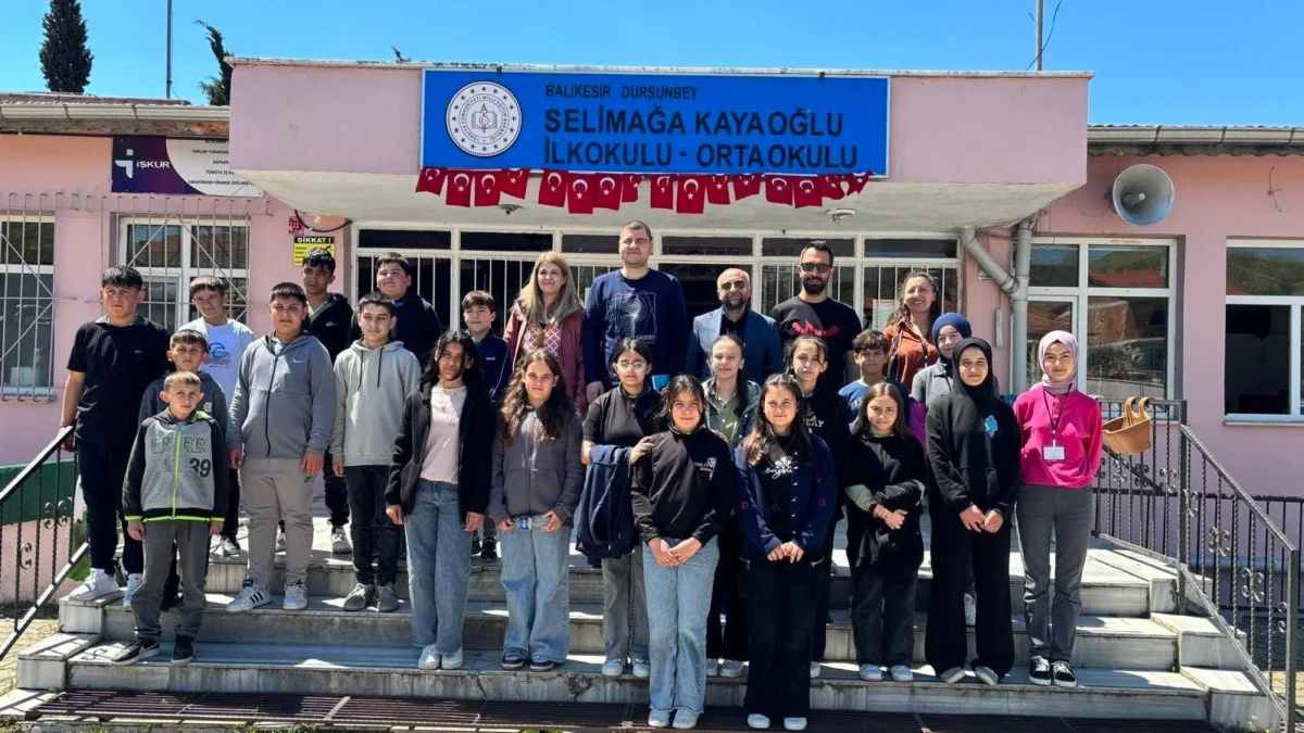 Balıkesir'de Akran Nezaketi Haftası: 110 Bin Öğrenciye Ulaşıldı