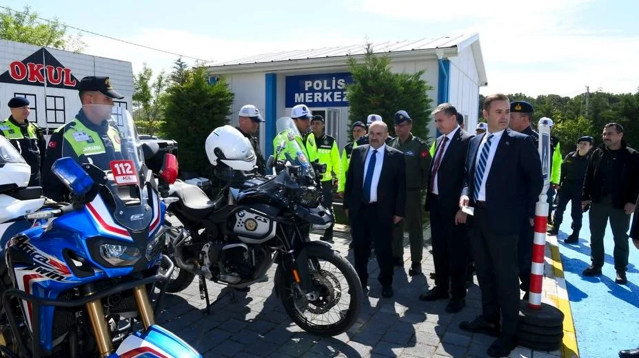 Balıkesir’de Karayolu Trafik Haftası başladı: Vali Ustaoğlu’ndan ‘kural hayat kurtarır’ mesajı