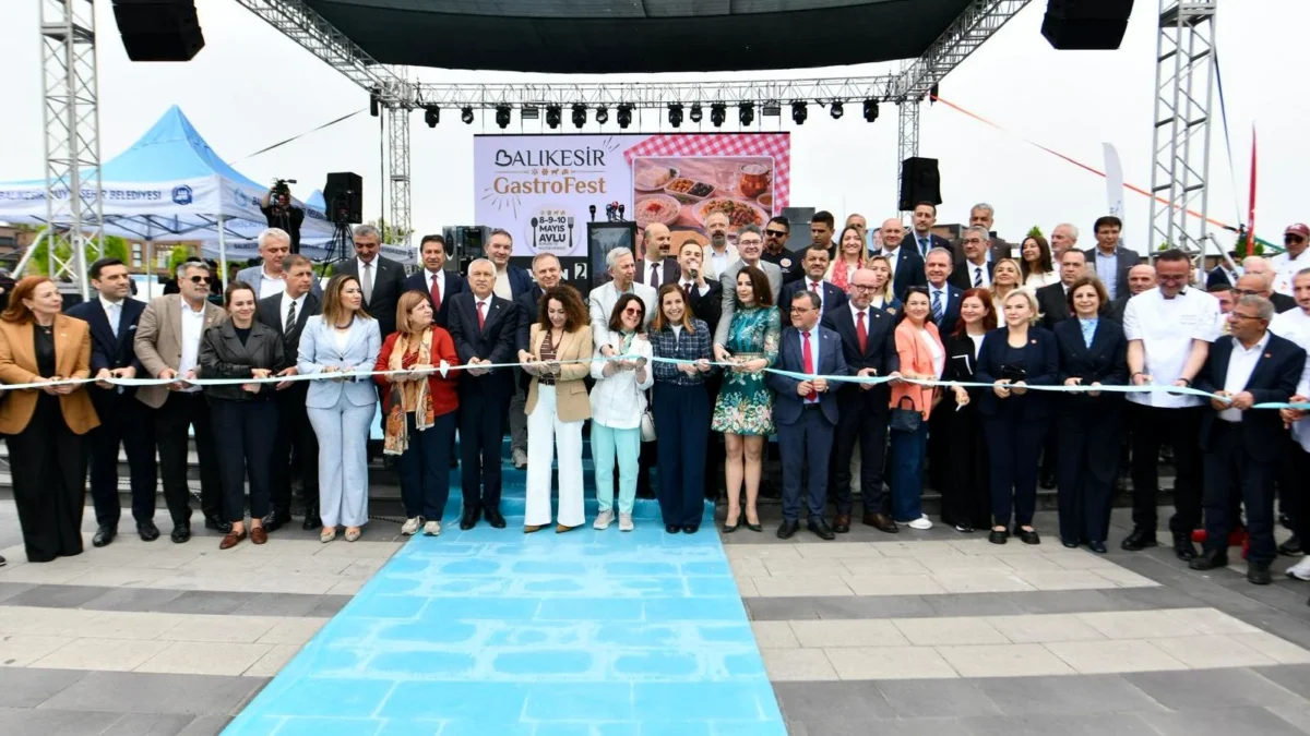 Balıkesir GastroFest Açıldı: Miting Gibi Kalabalık ve Lezzet Dolu 3 Gün