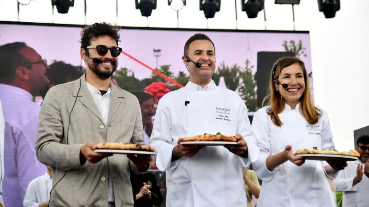 Balıkesir GastroFest’te Dört Peynirli Pizza Performansı