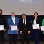 Balıkesir Üniversitesi'nde Sağlıkta Kariyer Fuarı: 35 Kuruluş Öğrencilerle Buluştu