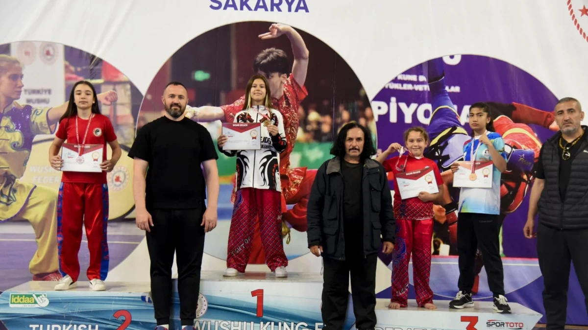 Balıkesirli Sporcular Wushu Türkiye Şampiyonası'nda 5 Madalya Kazandı