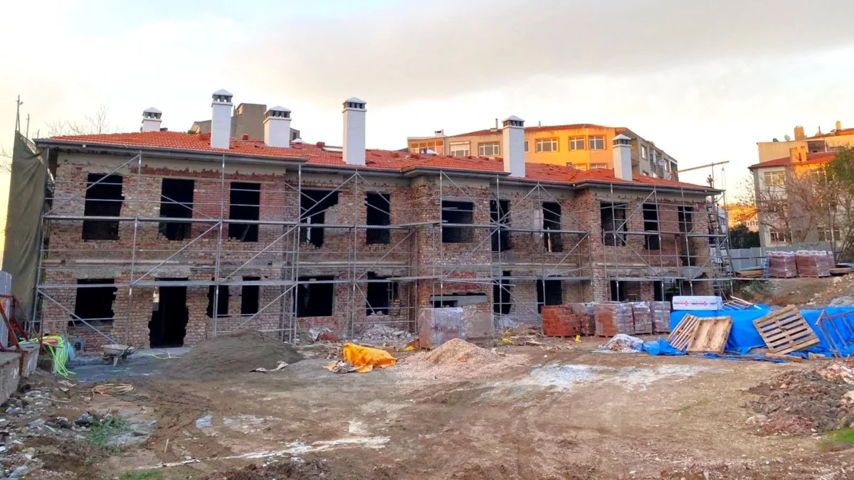 Bandırma Pertevniyal Hastanesi Restore Edildi: Tarihi Yapı Sağlığa Kazandırıldı