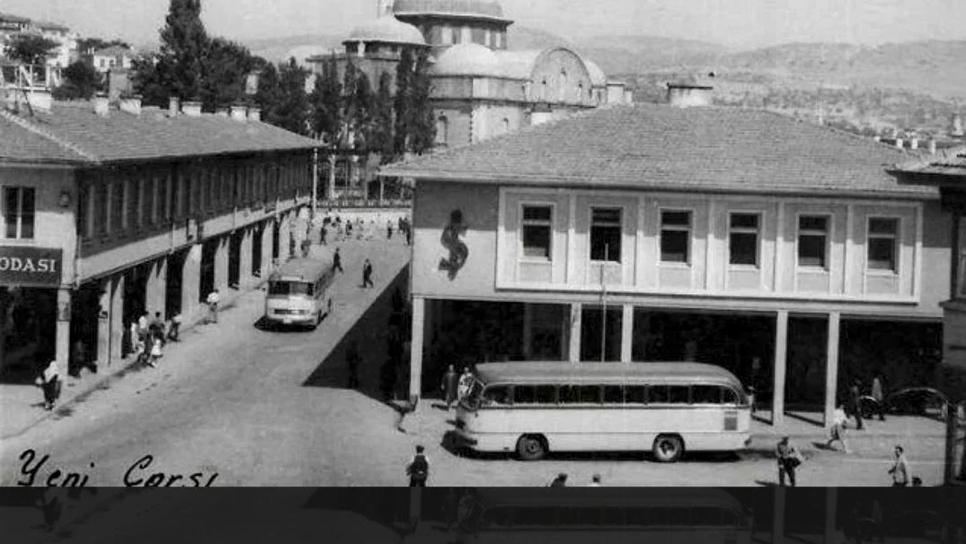 İş Bankası Balıkesir Şubesi 98 Yıldır Hizmet Veriyor