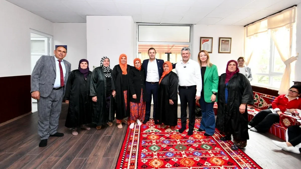 Şamlı'ya Yeni Kültür Evi ve Pazar Yeri Kazandırıldı