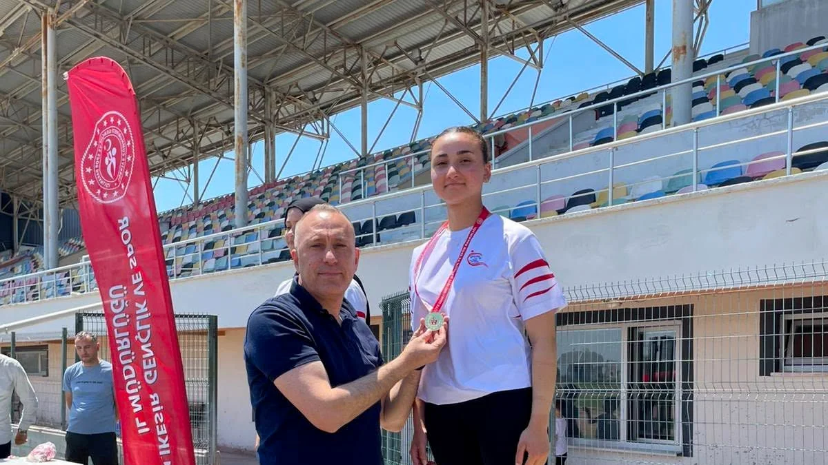 Balıkesir Okçuluk İl Birinciliği'nde Şampiyonlar Belli Oldu