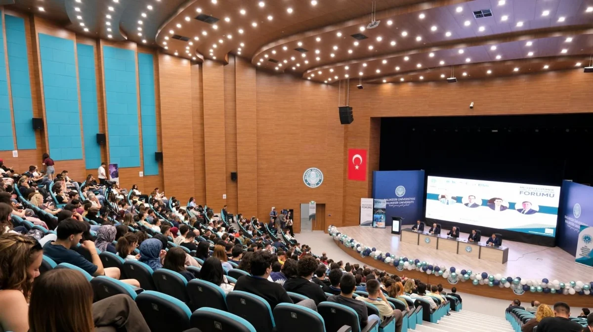 BAÜN'de Mesleki Eğitimde Üniversite-Sanayi İş Birliği Paneli