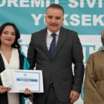 Edremit Sivil Havacılık Yüksekokulu'nda Mezuniyet Coşkusu