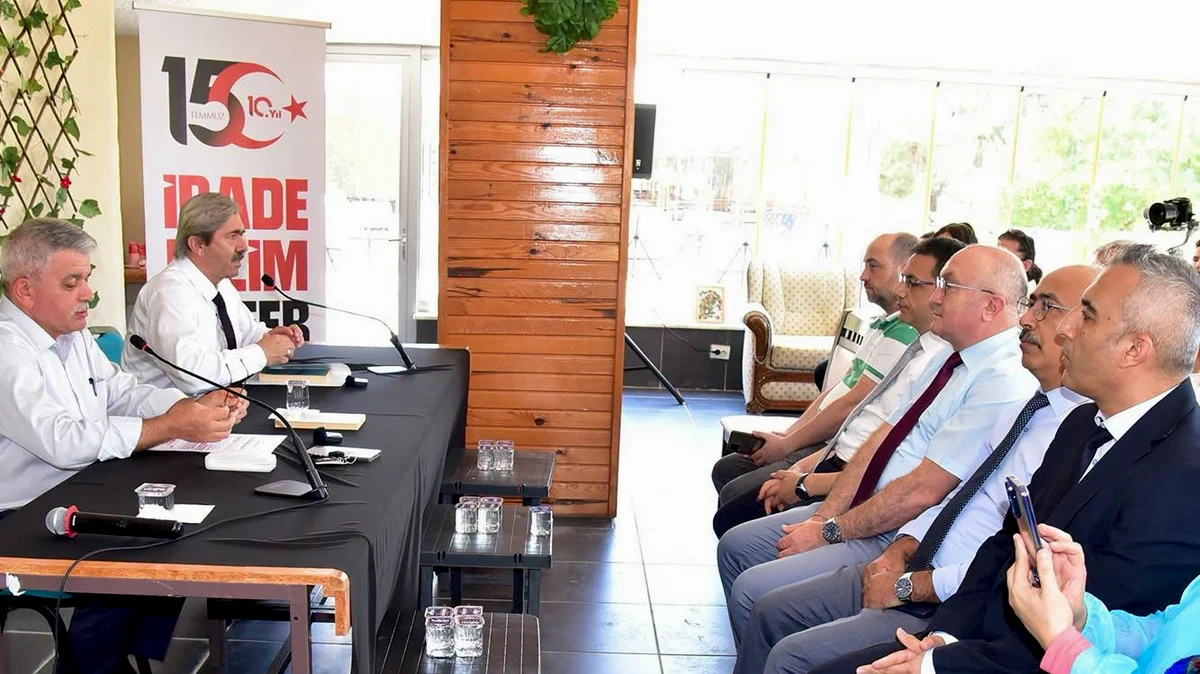 Balıkesir Üniversitesi'nde 15 Temmuz Demokrasi ve Millî Birlik Paneli