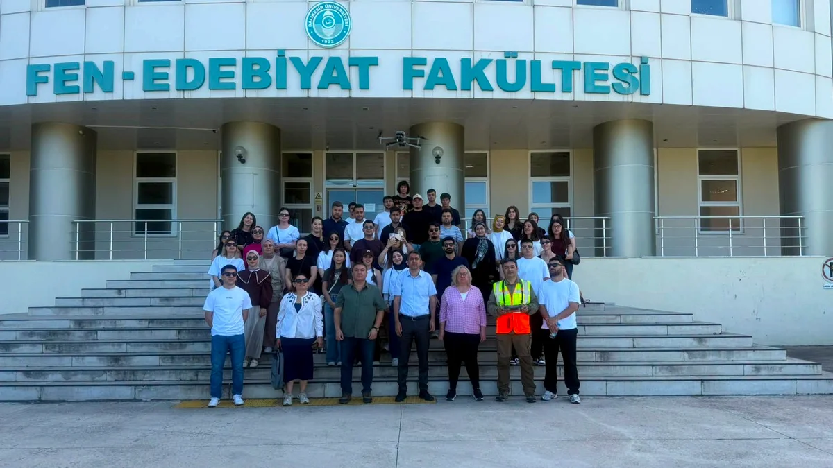 Balıkesir Üniversitesi'nde İHA Destekli Haritalama Eğitimi Başladı