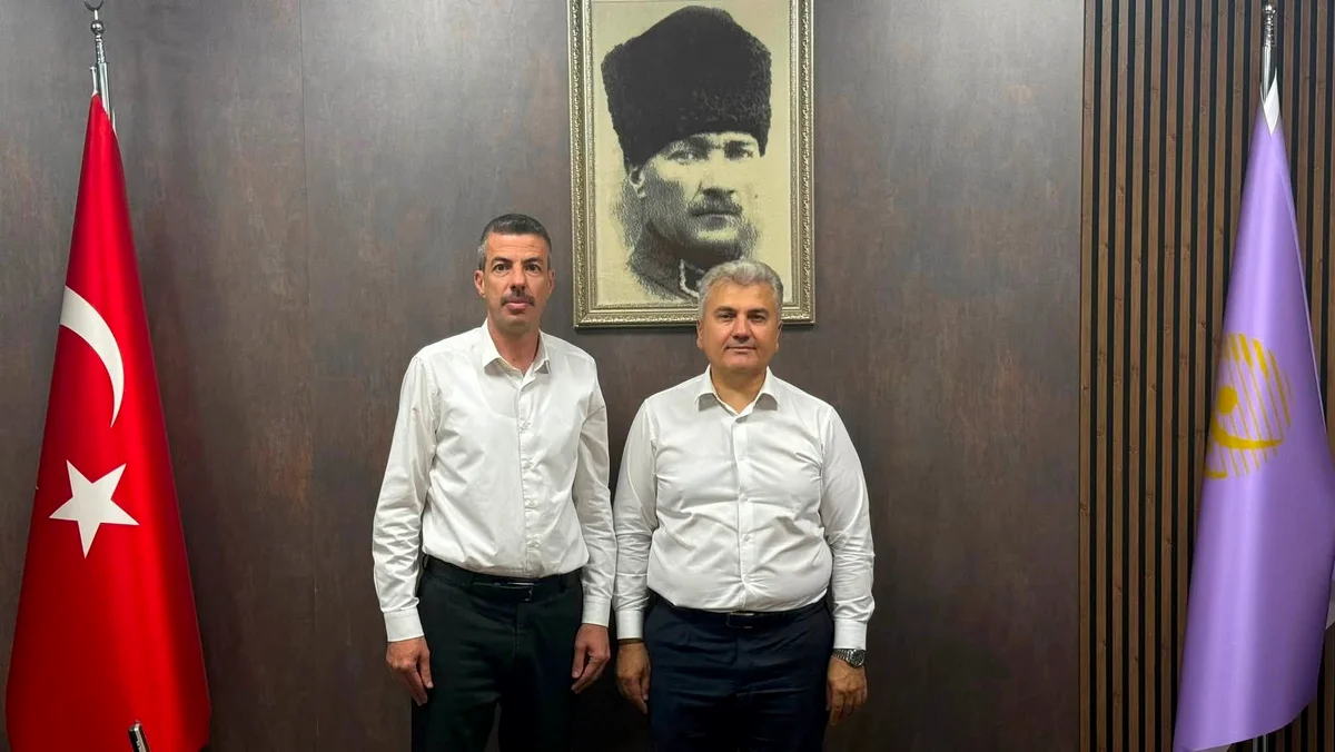 Canbey'den Balıkesir'de esnaf odalarına hayırlı olsun ziyareti