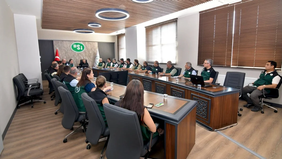DSİ 25. Bölge Müdürlüğü'nde Stratejik Değerlendirme Toplantısı