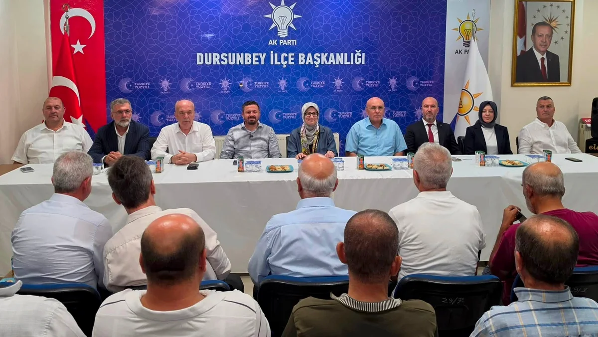 Dursunbey'de AK Parti Zirvesi: Yatırımlar ve Teşkilat Buluşması