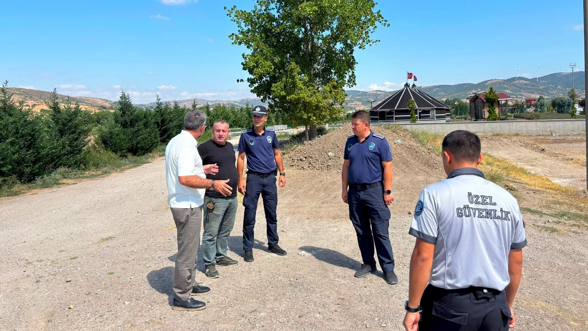 Kepsut Millet Bahçesi'ne Yeni Otopark ve Etkinlik Alanı Kazandırılıyor