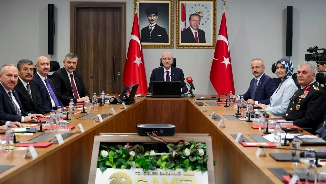 Kurtulmuş ve Çiftçi'nin Katılımıyla VKS Toplantısı Düzenlendi: Millî Dayanışma Masada