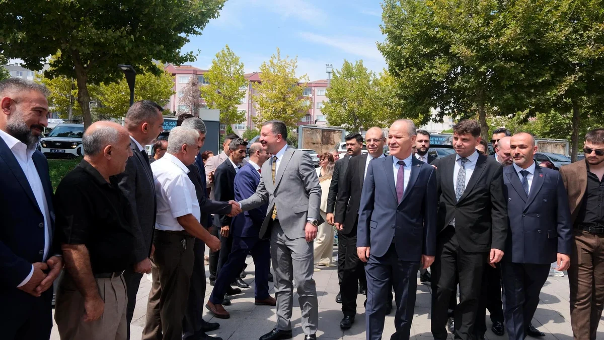 MHP Karesi İlçe Başkanı Ersin Kurtuluş Oldu